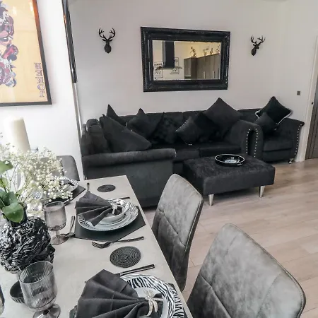 The Hepburn Apartment Scarborough